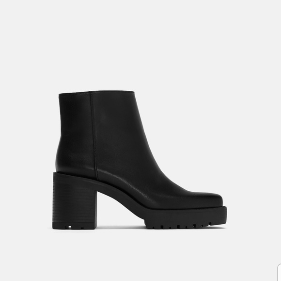 Zara Shoes - ZARA SQUARED ANKLE BOOTS WITH LUG SOLES